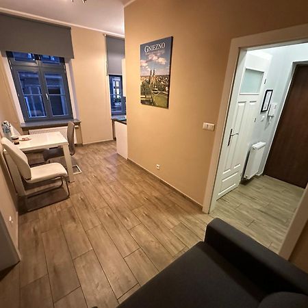Apartament Kleopatra Гнезно Экстерьер фото