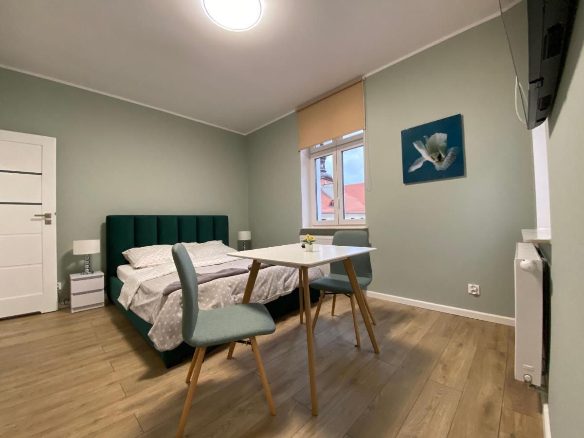 Apartament Kleopatra Гнезно Экстерьер фото