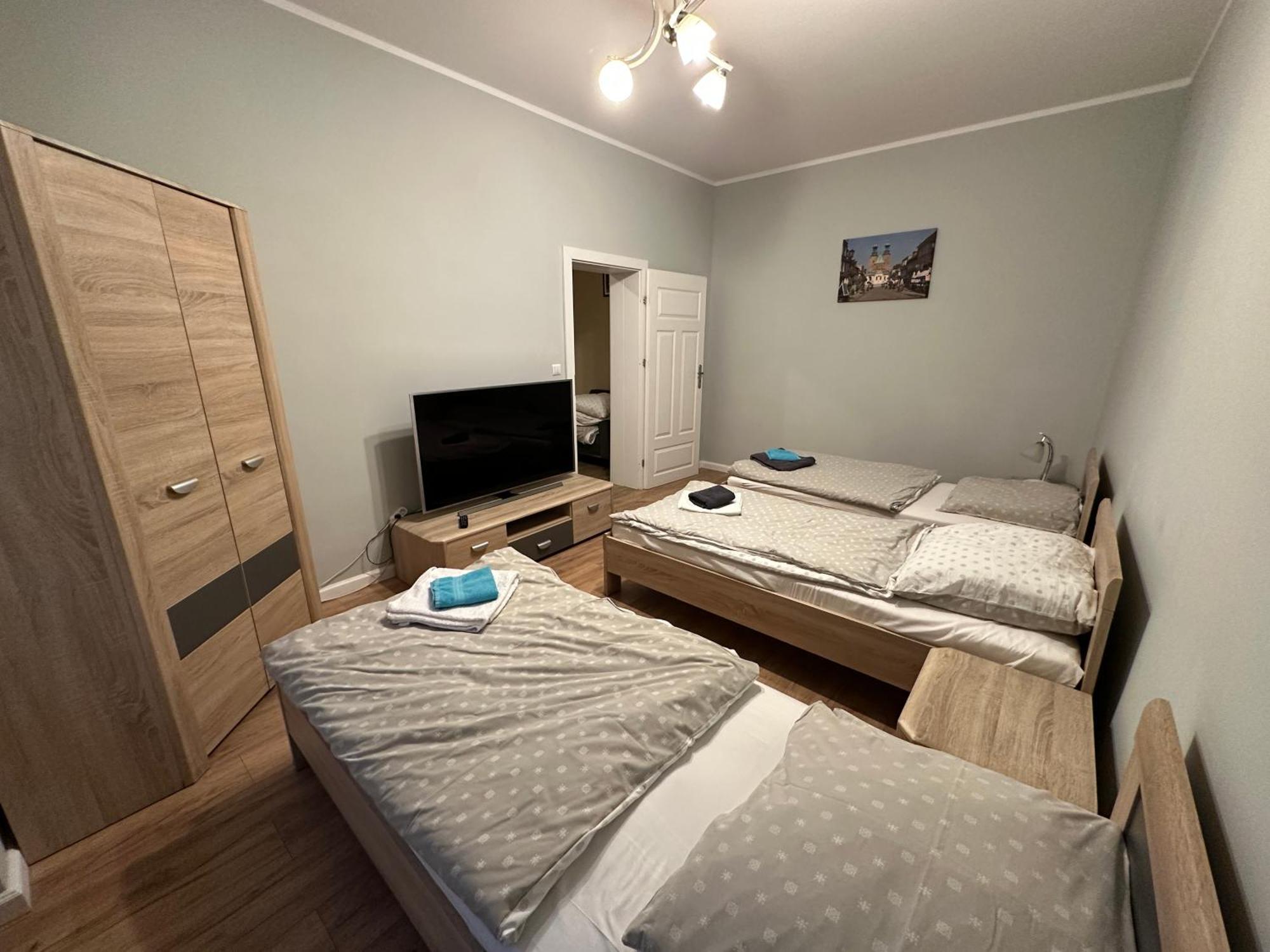 Apartament Kleopatra Гнезно Экстерьер фото