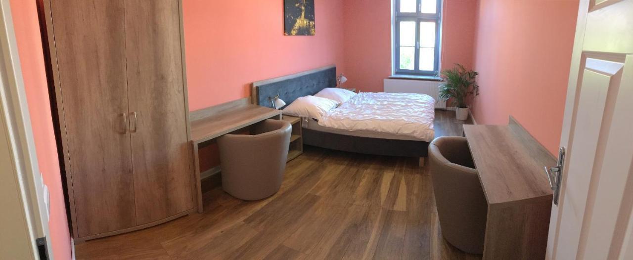 Apartament Kleopatra Гнезно Экстерьер фото
